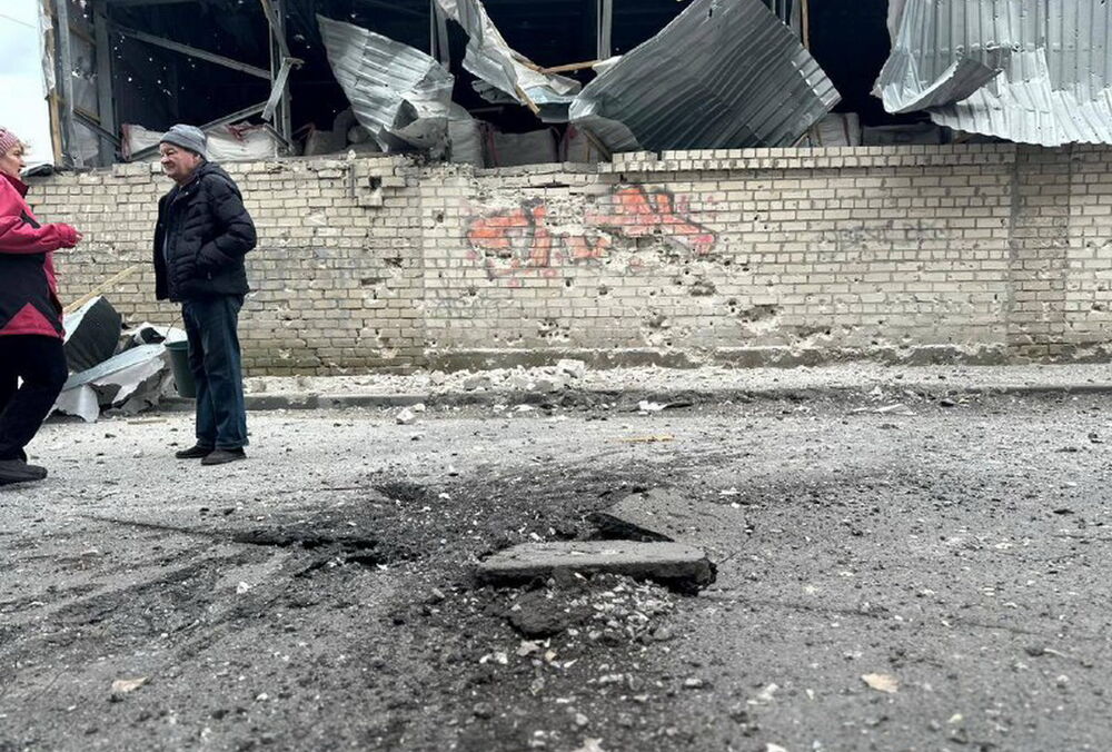 В Херсоне растет число жертв сегодняшнего обстрела: фото