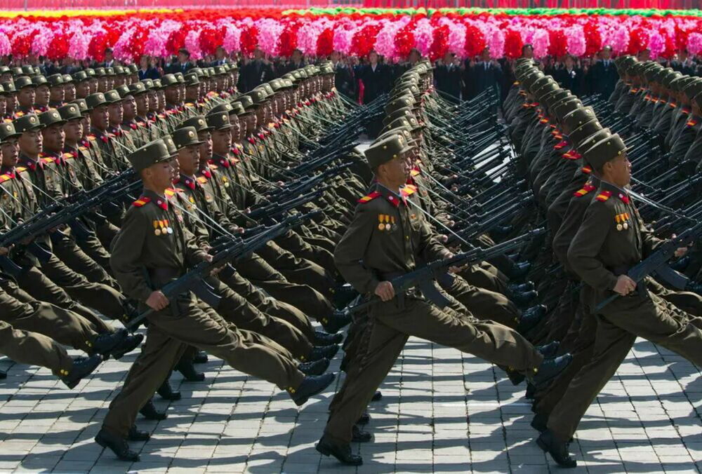 Тысячи военных из Северной Кореи уже находятся в 50 км от украинской границы, - FT