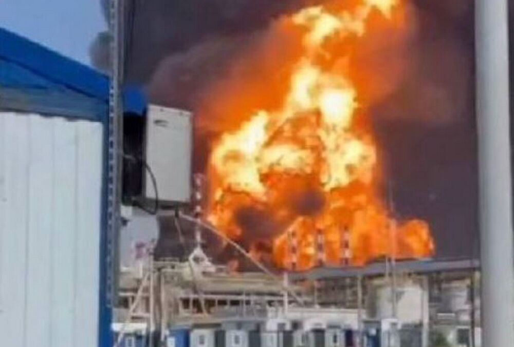 У Ростовській області продовжує горіти Новошахтинський НПЗ