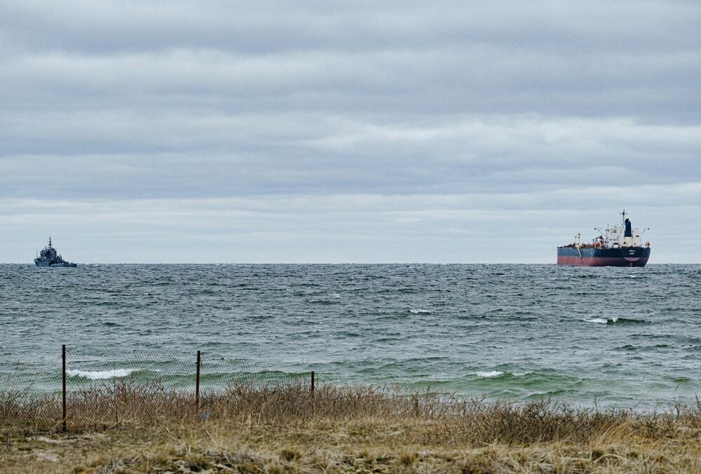 В Эстонии задержали танкер российского ”теневого флота”