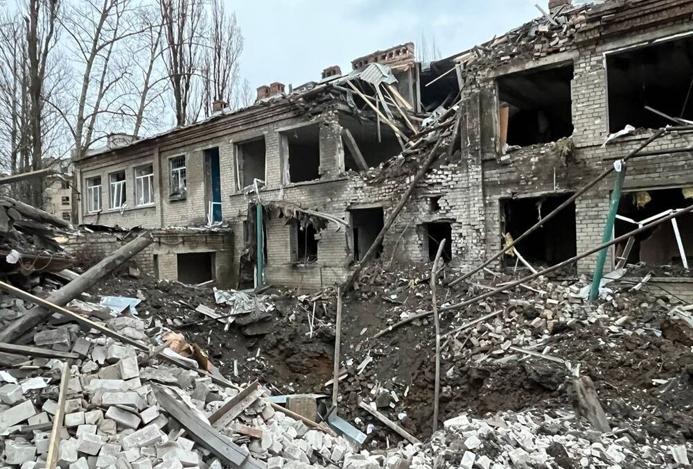 Российские военные разрушили детский сад в Авдеевке