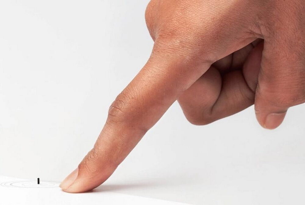 Создан микроробот, который проникает в мозг, чтобы доставить лекарства или взять биопсию