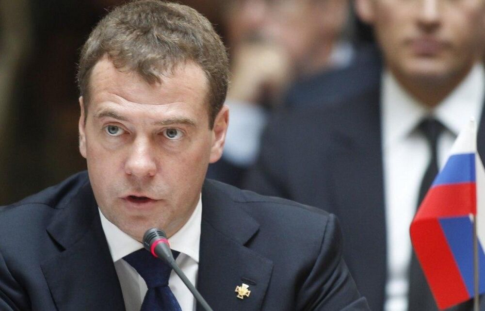 ”Нова Вітчизняна”: одіозний Медведєв вигадав нову назву для військової агресії проти України