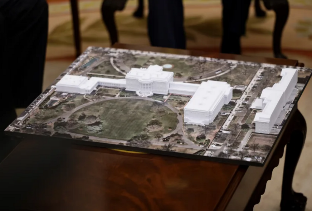 Трамп уже снес почти все восточное крыло Белого дома, обещая бальный зал еще большего размера