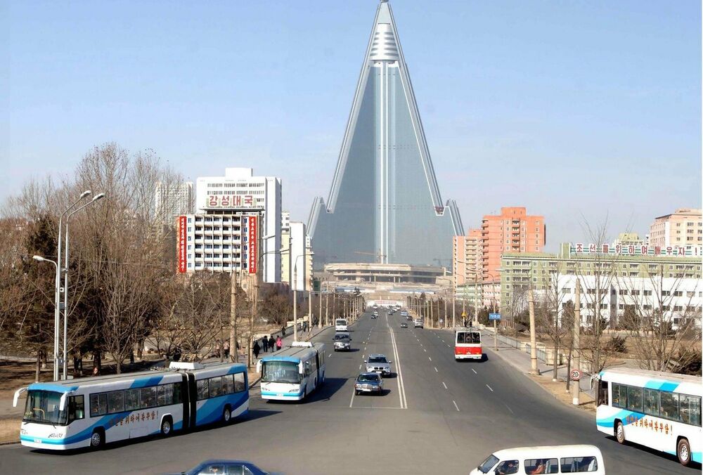 Северная Корея тайно передает России артиллерийские снаряды