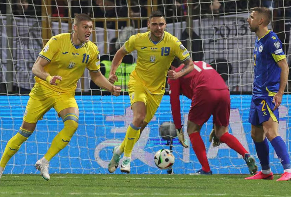 Жирона поздравила Довбика с важным голом за сборную