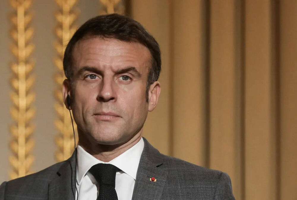 Макрон анонсував візит до України