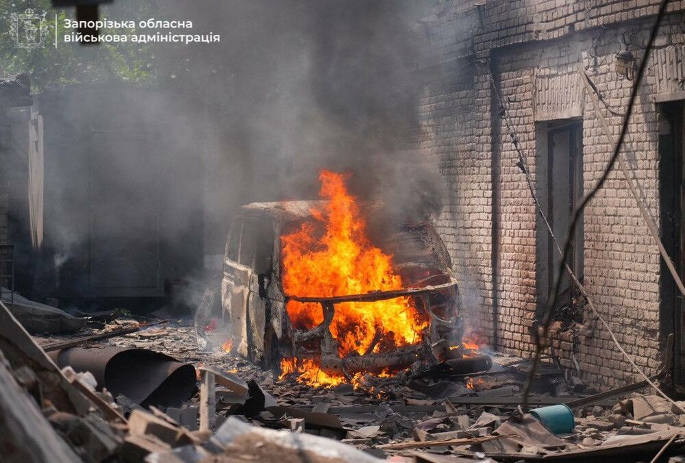 У Харкові й Запоріжжі російські дрони атакували будівлі ТЦК У Харкові й Запоріжжі російські дрони атакували будівлі ТЦК