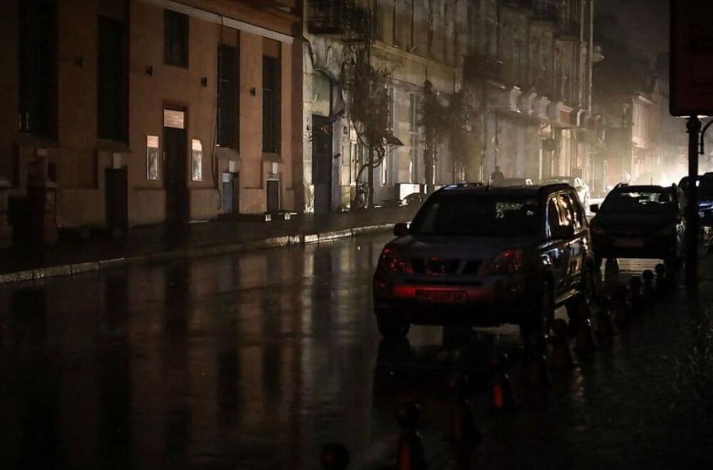 Через відсутність світла одеських школярів відправили на канікули