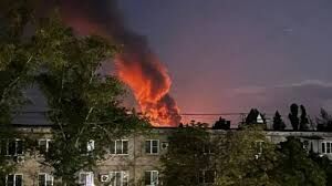 В России остановил работу НПЗ после атаки дронов, - СМИ