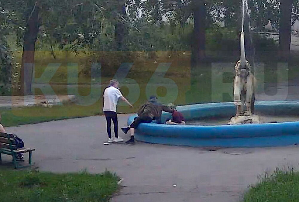 В России военные избили девушку, потому что ”волосы голубые и похожа на еврейку”