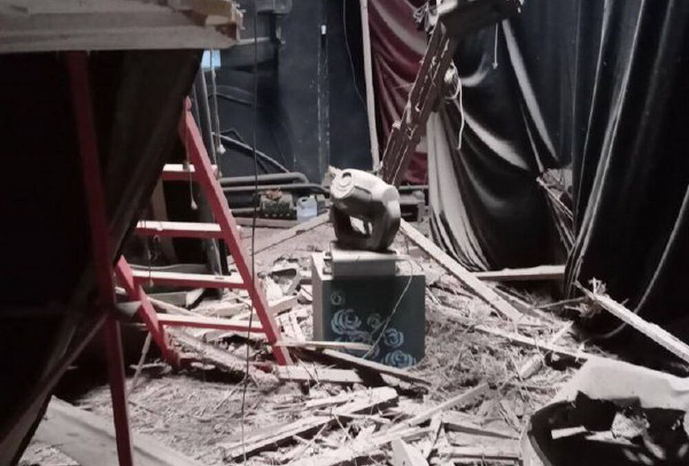 Россия обстреляла театр и типографию в Херсоне