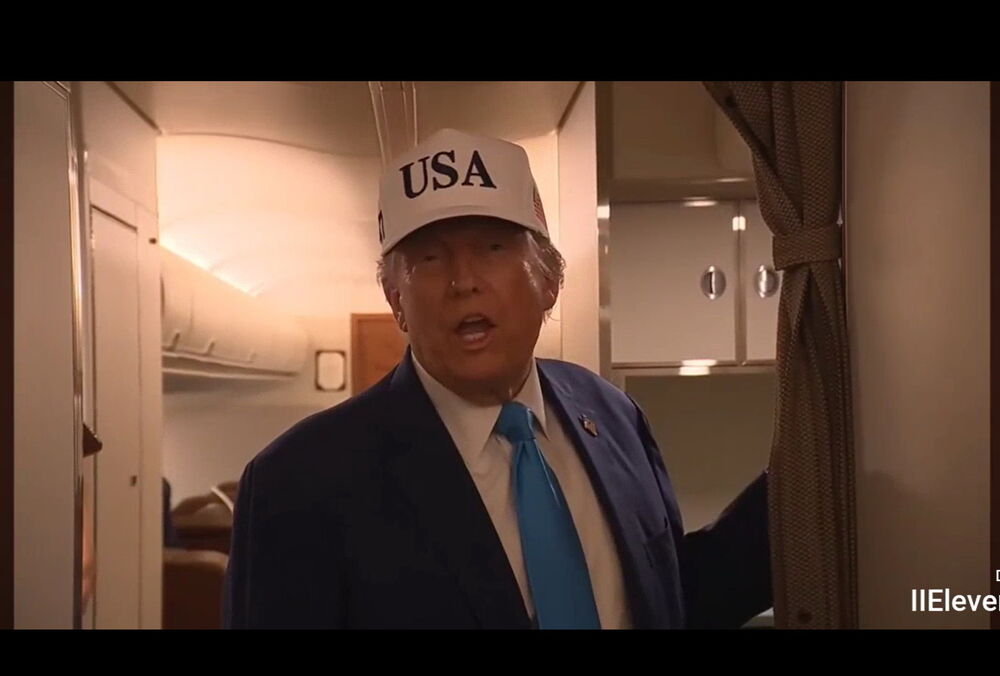 Трамп заявил, что Украина дала повод России ”разбомбить их к чертям”