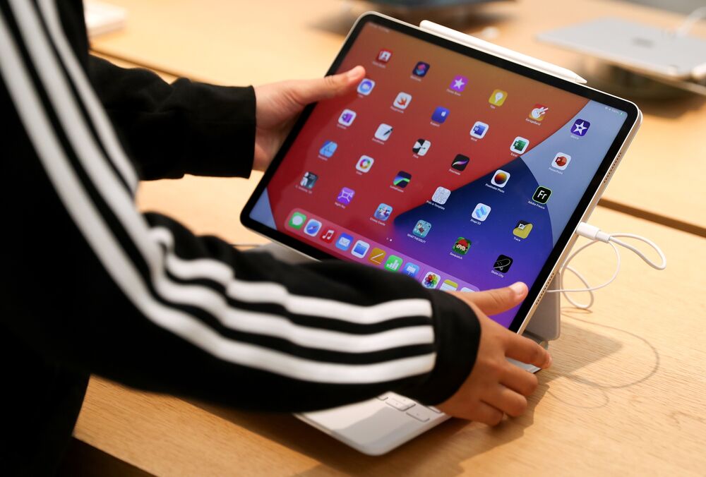 Apple работает над док-станцией для iPad