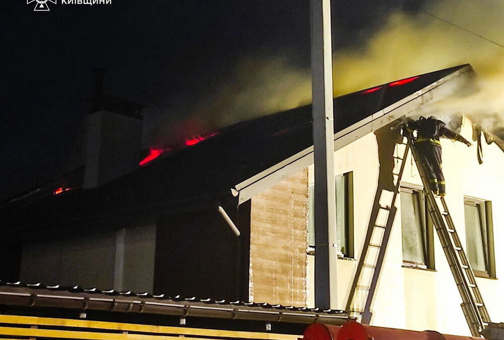 В Киевской области в результате атаки дронов погиб один человек, ранен ребенок