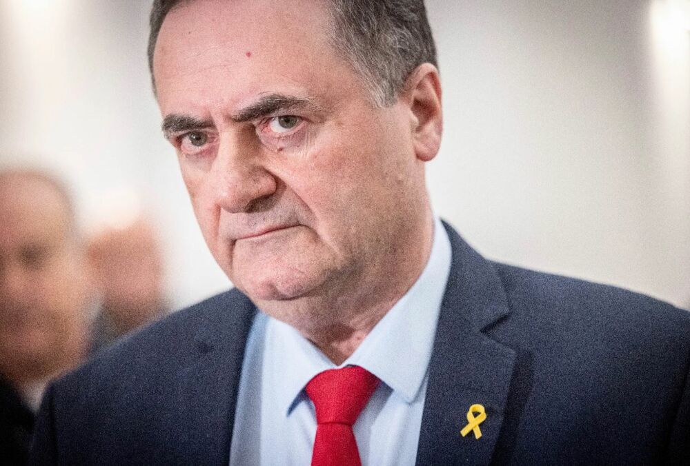 Ізраїль заявив, що продовжить завдавати ударів по Ірану, оскільки той порушує режим припинення вогню