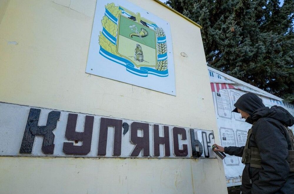 Розвідка Великобританії: Росія повторно намагається захопити Куп'янськ Розвідка Великобританії: Росія повторно намагається захопити Куп'янськ