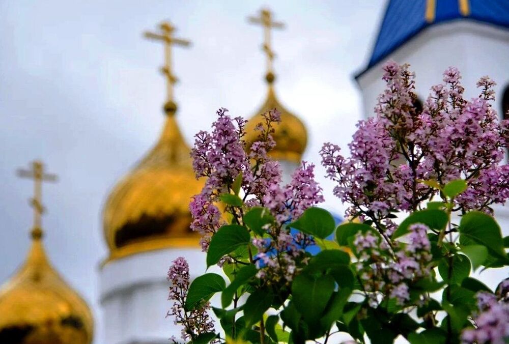 Великі церковні свята у квітні: календар на місяць