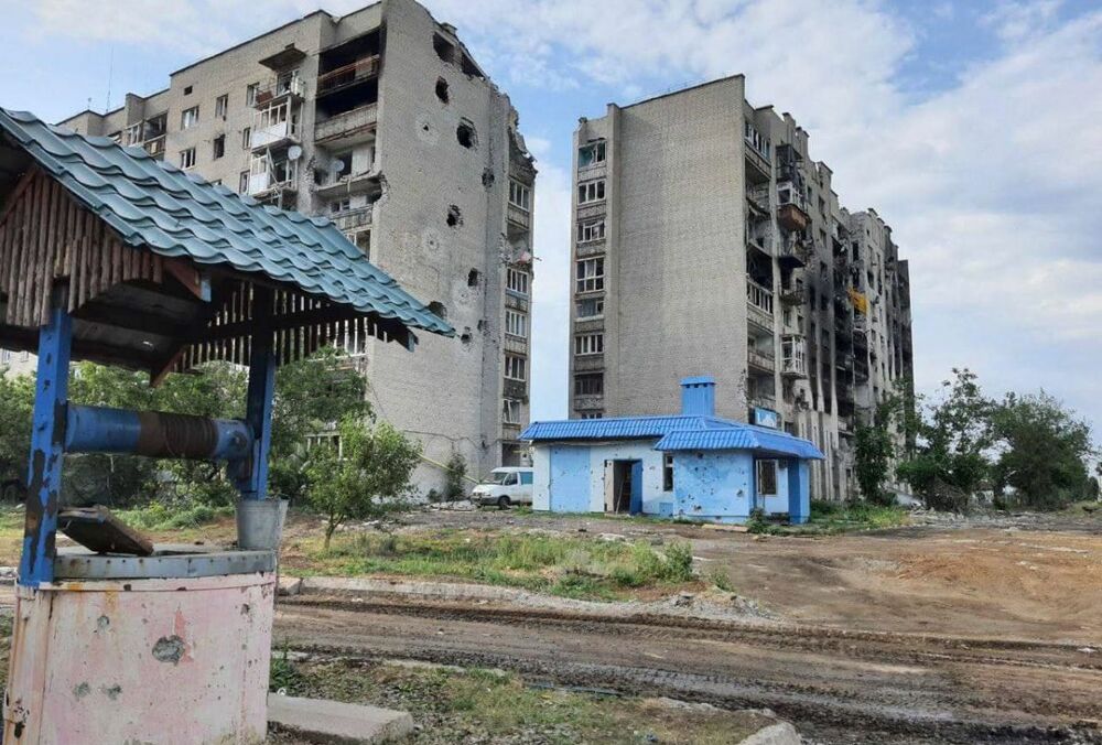 Генштаб ЗСУ: окупанти почали вивозити свої війська з Луганська