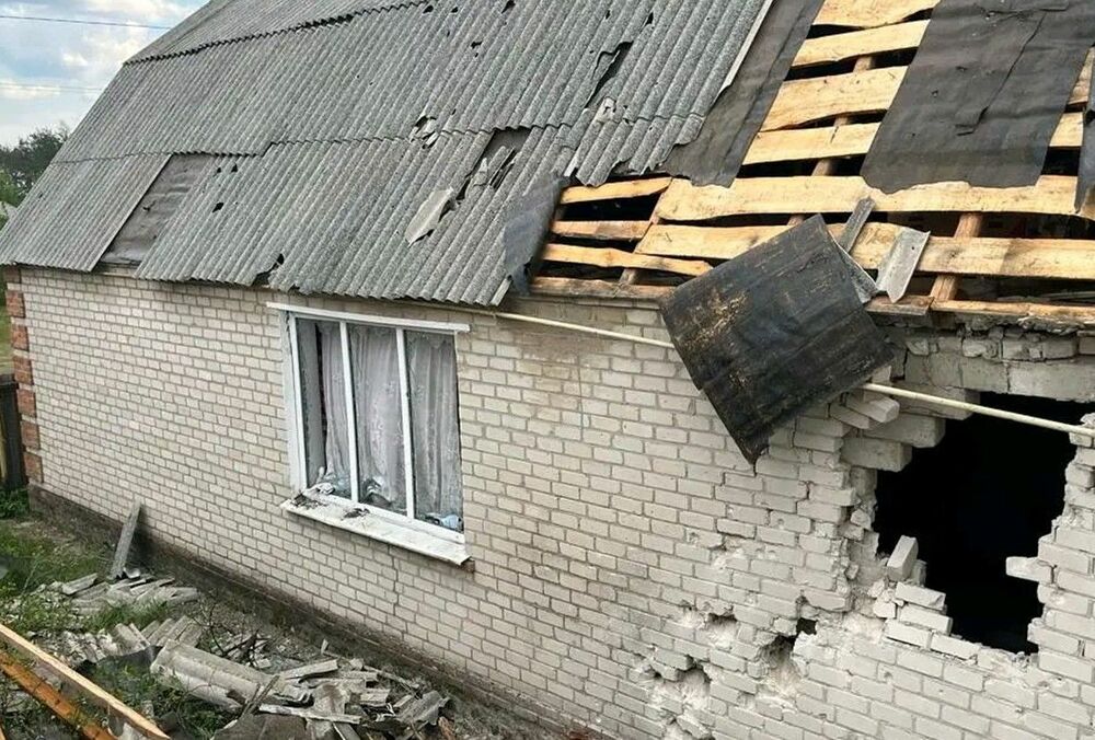 Російські військові атакували житловий будинок у Куп'янському районі Російські військові атакували житловий будинок у Куп'янському районі