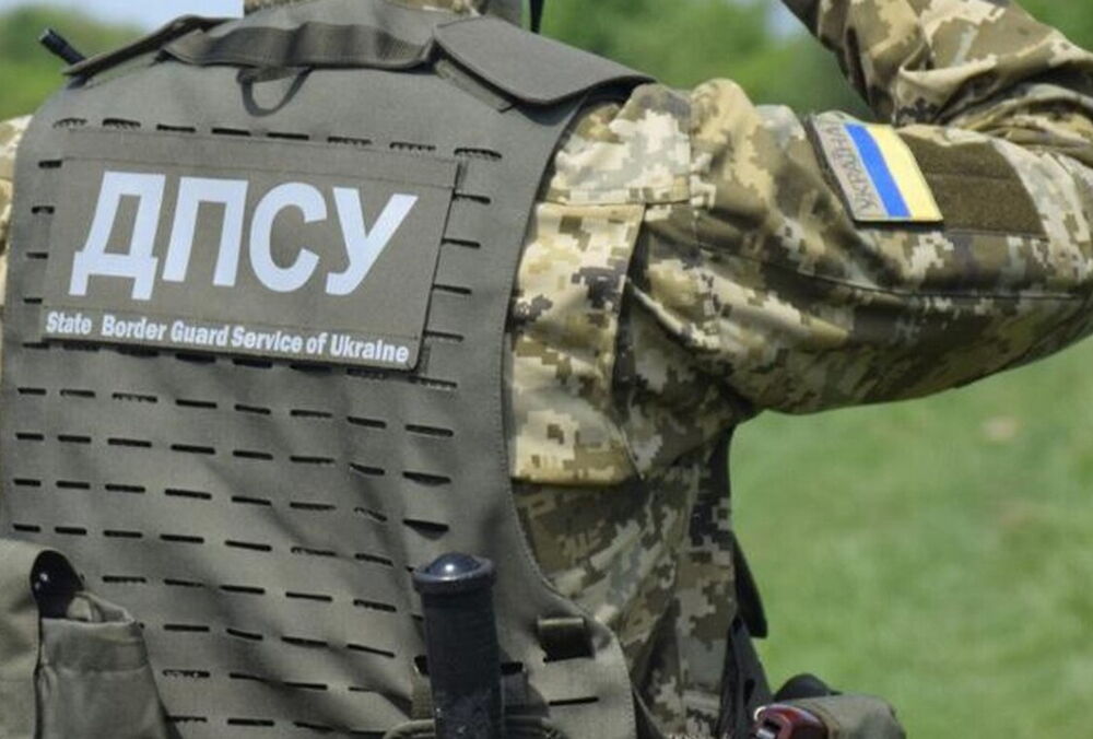 Українці не стали масово виїжджати через удари Росії по енергетиці