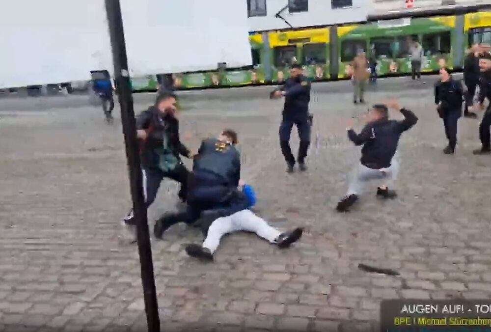 В Германии мужчина с ножом напал на критика ислама: видео