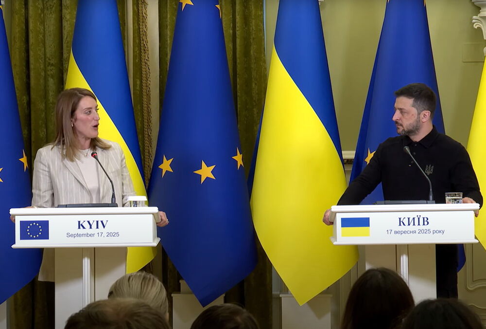 Зеленский сообщил, что ракеты для Patriot и Himars будут в первых двух пакетах PURL