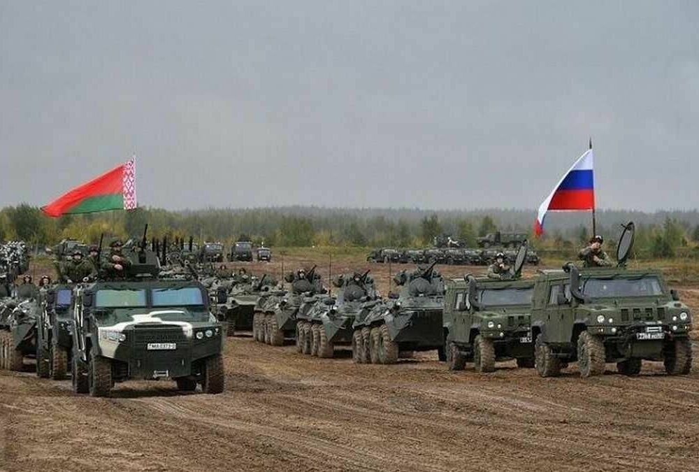 В Госпогранслужбе назвали количество российских военных, которые остаются в Беларуси 