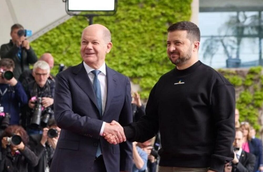 Зеленський та Шольц провели телефонну розмову: що обговорювалося