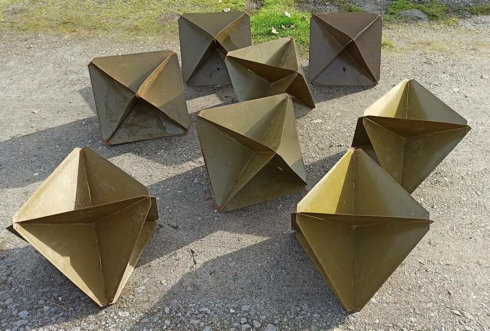 В небе над Киевом обнаружили около 6 шаров с отражателями, большинство сбиты ПВО