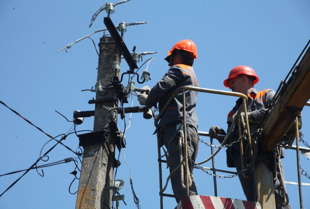 Російські військові атакували енергетичну інфраструктуру на Сумщині Російські військові атакували енергетичну інфраструктуру на Сумщині