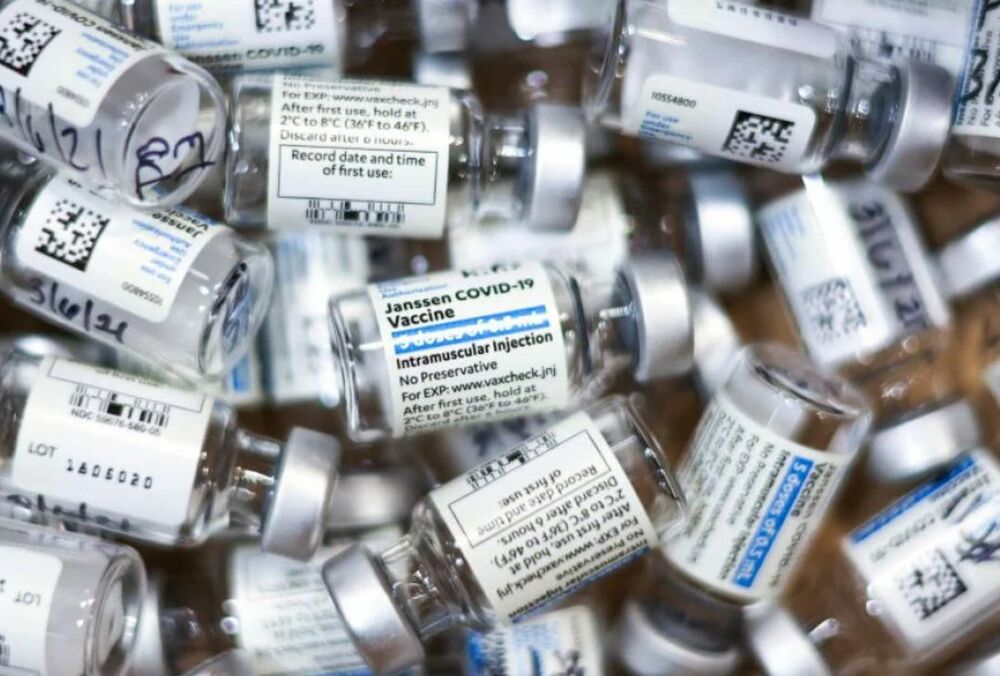 Вчені встановили причину тромбозу від вакцин Johnson&Johnson та AstraZeneca