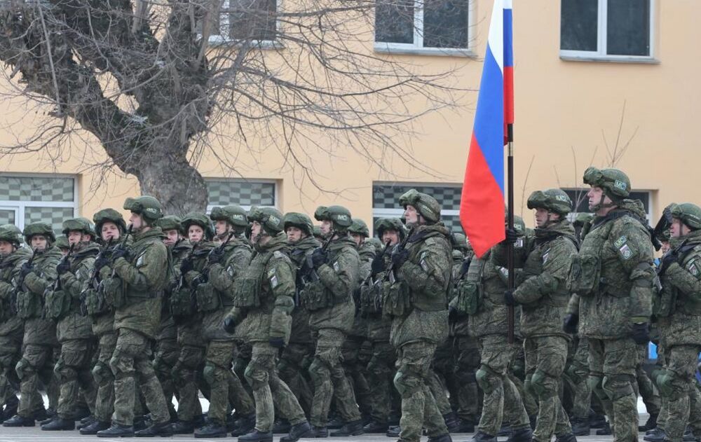 Арестович назвал число российских военных, которые смогут напасть на Киев из Беларуси  Арестович назвал число российских военных, которые смогут напасть на Киев из Беларуси