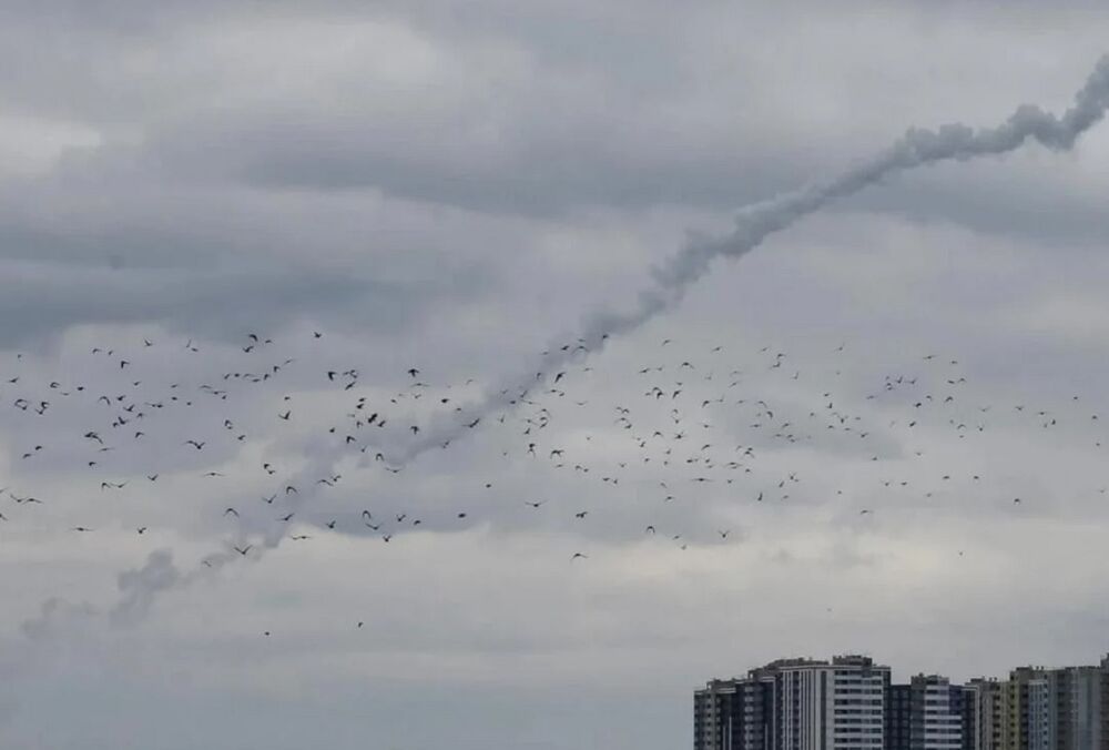 Нова ракетна атака РФ на Київ: сили ППО знищили всі ракети, запущені з Каспію