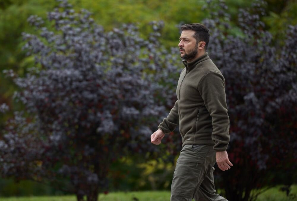 Зеленський визнав укази Путіна нікчемними