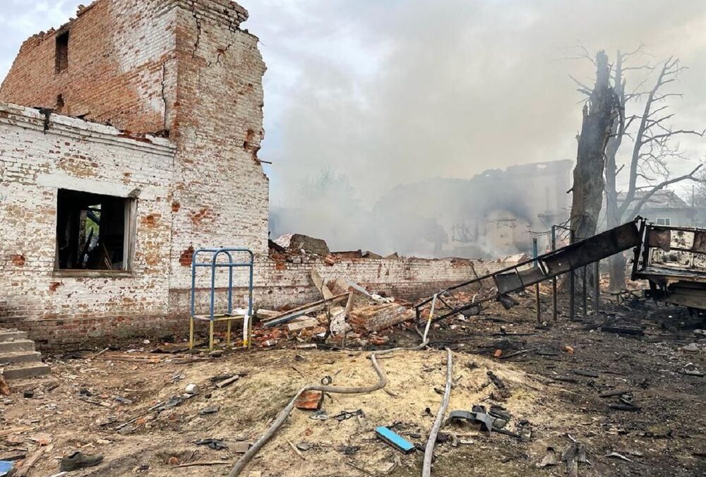 Авиаудар оккупантов по Черниговской области: есть разрушения и погибшие