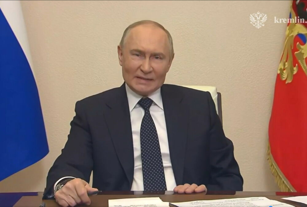 ”Хто веде переговори з терористами?”: Путін відкинув зустріч із Зеленським