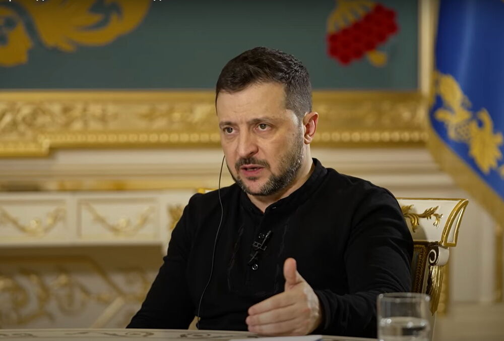 Зеленський розкрив деякі деталі спеціальних контрактів для 18-річних