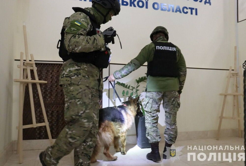 Массовое ”заминирование” в Украине: сообщения поступали с российских IP-адресов