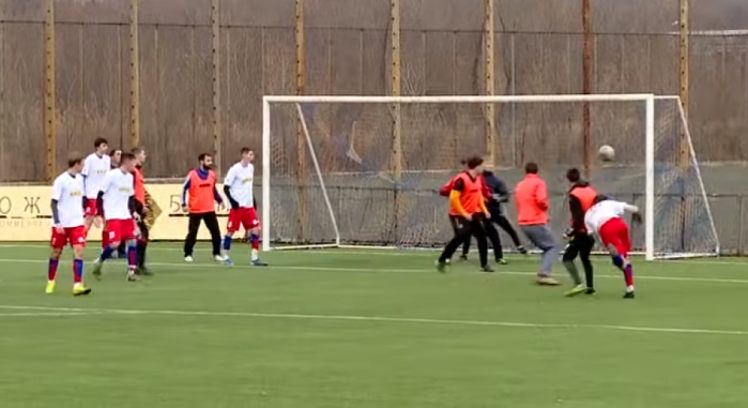 В ”ДНР” создают свой футбольный клуб ”Шахтер” В ”ДНР” создают свой футбольный клуб ”Шахтер”