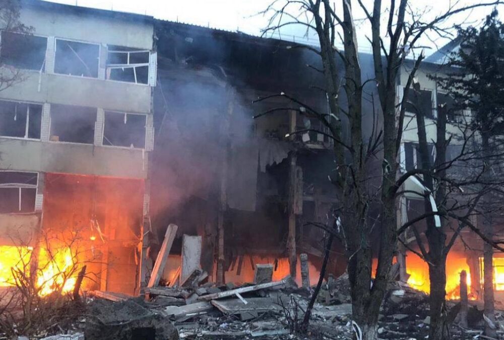 ”Повернулися до жалюгідної тактики”: Зеленський прокоментував сьогоднішній ракетний удар росіян