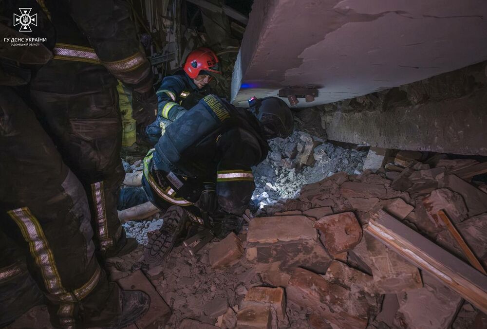 РФ ударила по родильному отделению больницы в Селидово и жилому дому: среди погибших ребенок и беременная