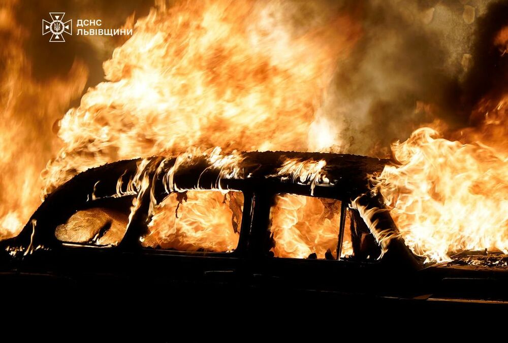 В результате атаки на Львов повреждены 3 корпуса Львовской политехники, пострадали 6 человек (фото)