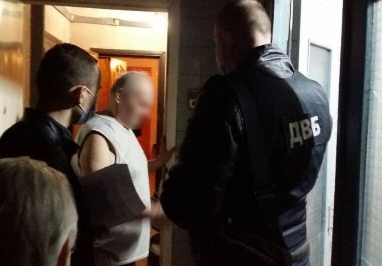 В Киеве полицейские похитили человека ради выкупа