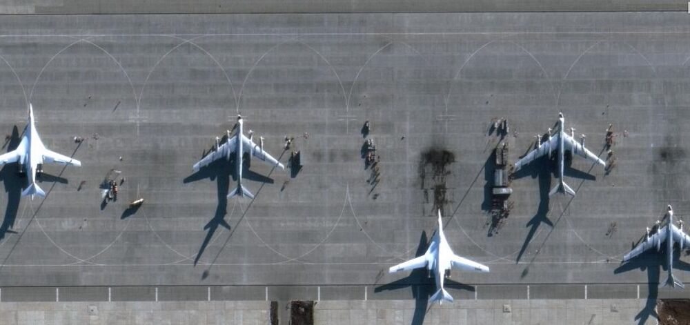 СМИ: в связи со взрывами в Энгельсе россиянам может быть сложнее обстреливать украинскую энергосистему 