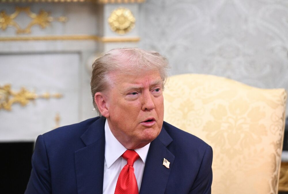 Трамп анонсировал разговор с Путиным по поводу завершения войны Трамп анонсировал разговор с Путиным по поводу завершения войны