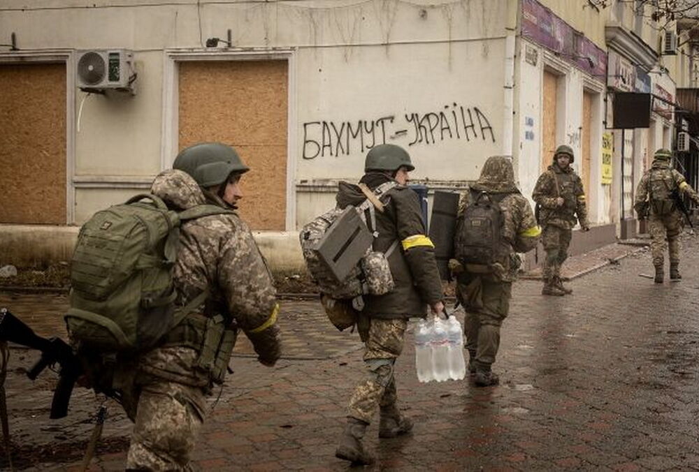 Маляр сообщила о продвижении на Бахмутском направлении, но в самом городе бои