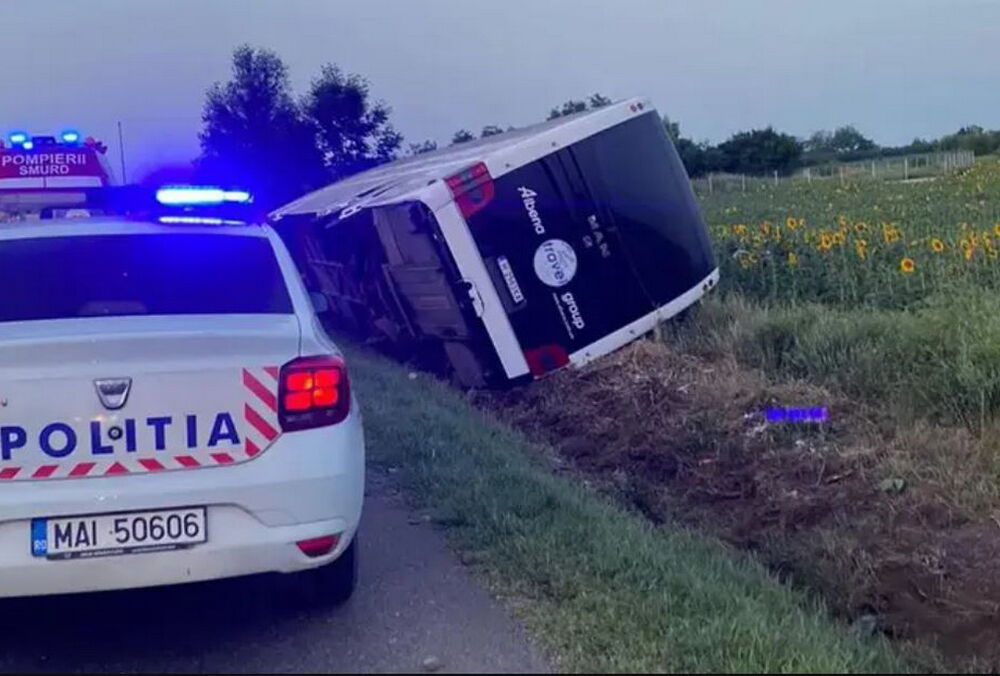 В Румынии перевернулся автобус с украинскими туристами