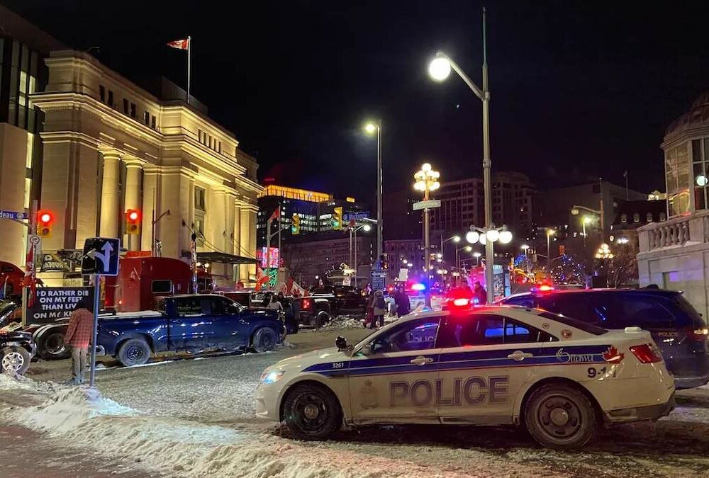 Протести противників вакцинації у Канаді: у столиці країни запроваджено надзвичайний стан