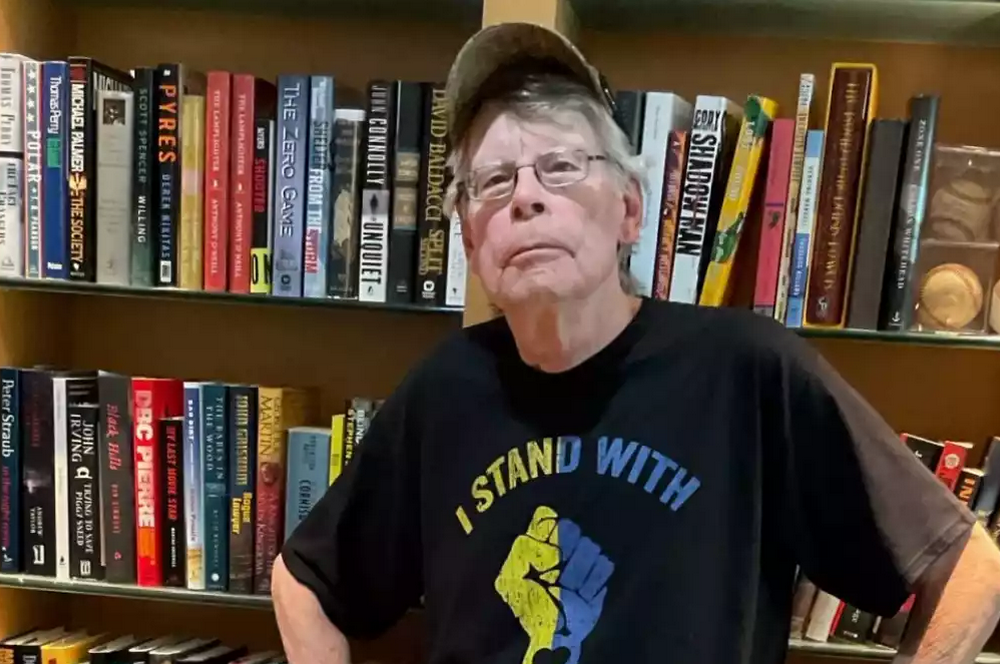 Стівен Кінг їде до України